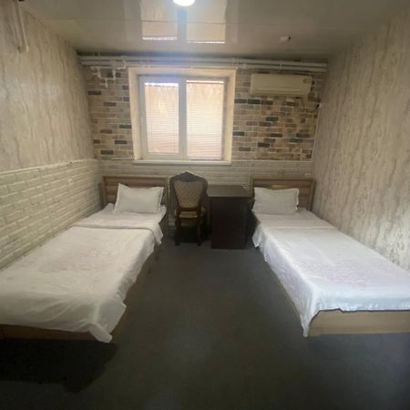 Hostel Na Bobura Tasjkent Buitenkant foto