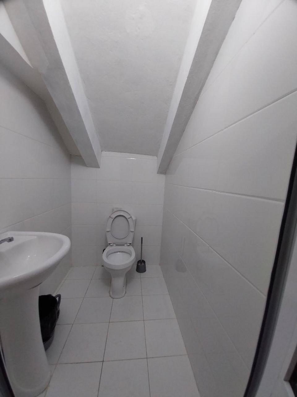 Hostel Na Bobura Tasjkent Buitenkant foto
